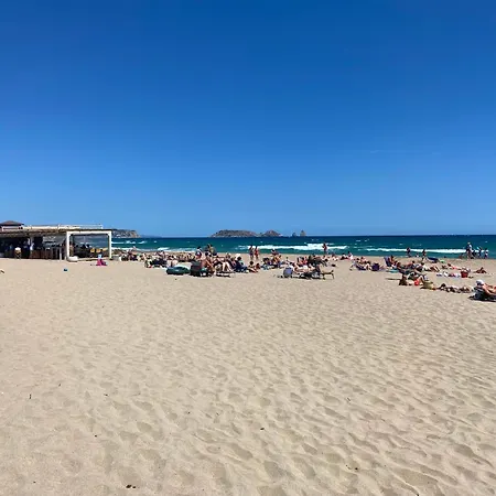 A Pals, Amb Piscina, Platja A 1 Minut Apartment Pals